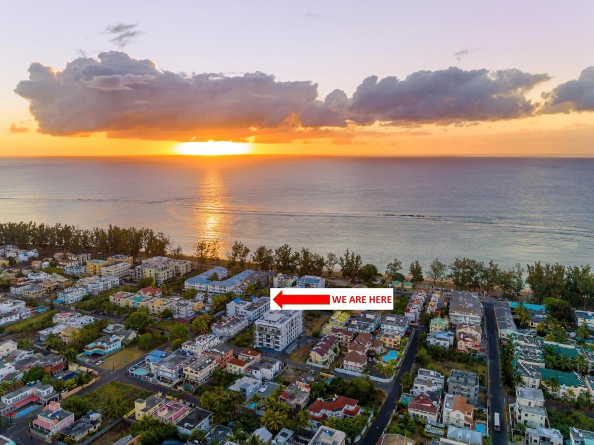Les Cerisiers Beach Residence, Cosy And Modern 3 Bedroom Apartment Located 50 Metres From The Beach And From All Amenities And Restaurants On The Coastal Road Flic-en-Flacq 외부 사진