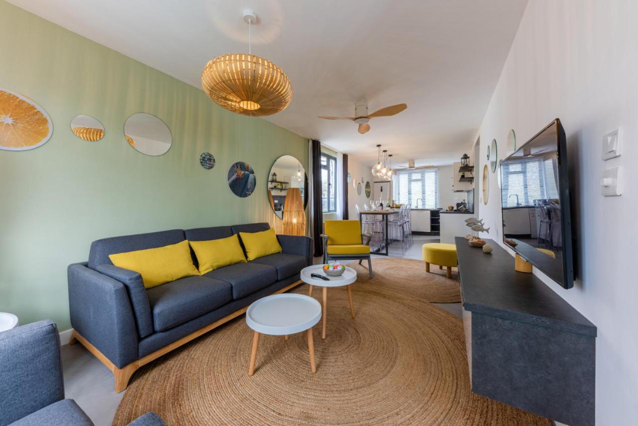 Les Cerisiers Beach Residence, Cosy And Modern 3 Bedroom Apartment Located 50 Metres From The Beach And From All Amenities And Restaurants On The Coastal Road Flic-en-Flacq 외부 사진