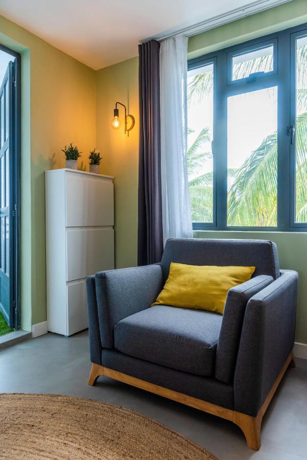 Les Cerisiers Beach Residence, Cosy And Modern 3 Bedroom Apartment Located 50 Metres From The Beach And From All Amenities And Restaurants On The Coastal Road Flic-en-Flacq 외부 사진